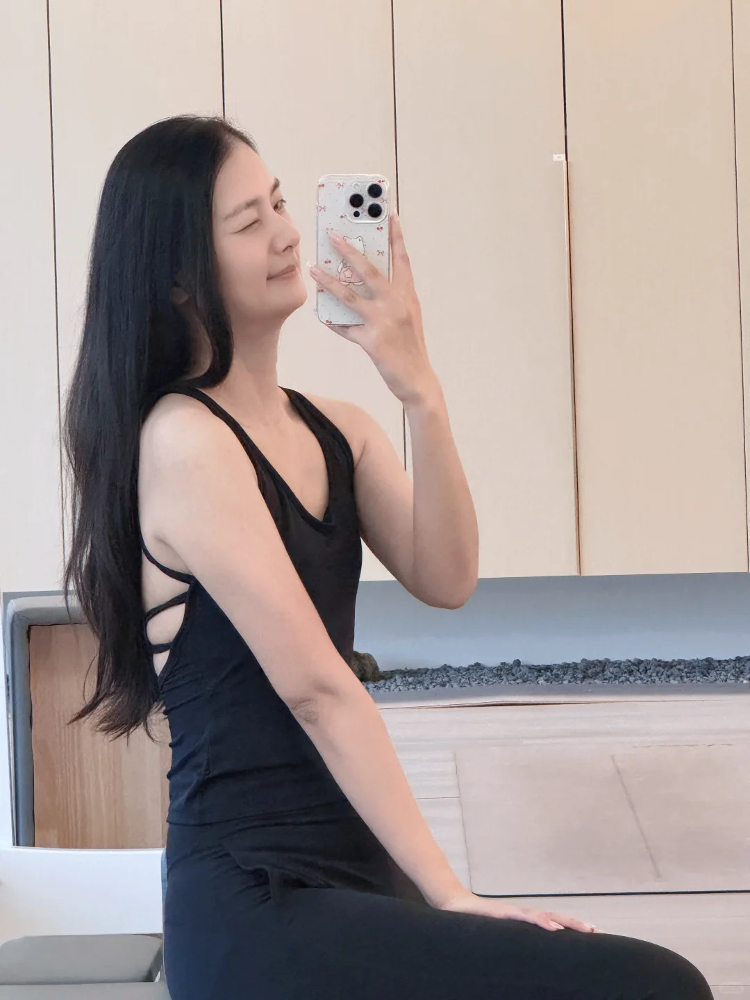 好看的瑜伽服是运动的精神氮泵