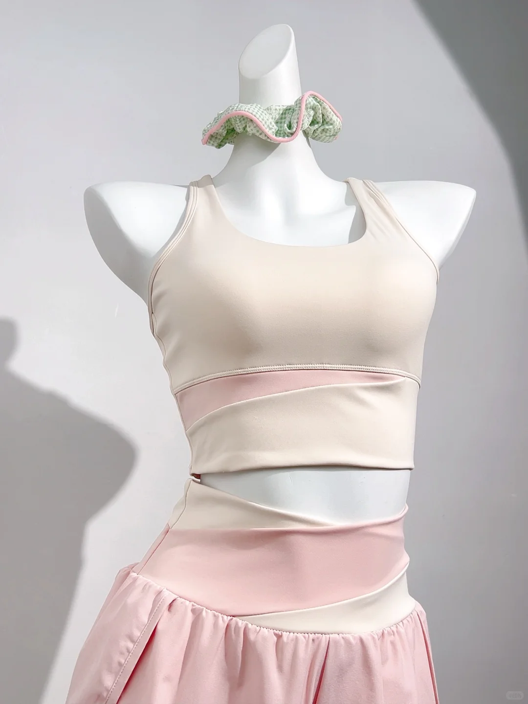 炒鸡好看又好穿的粉系瑜伽服!?49吸睛炸弹