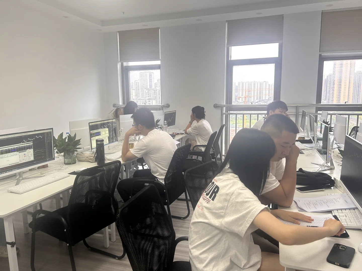 重生之我在做现货交易?‍♀️‍➡️