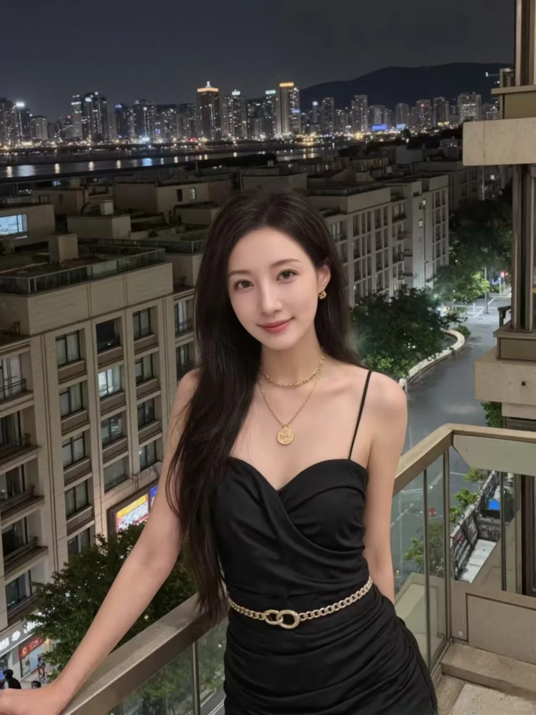 85年阿姨，在厦门做生意，能入的了你的眼吗