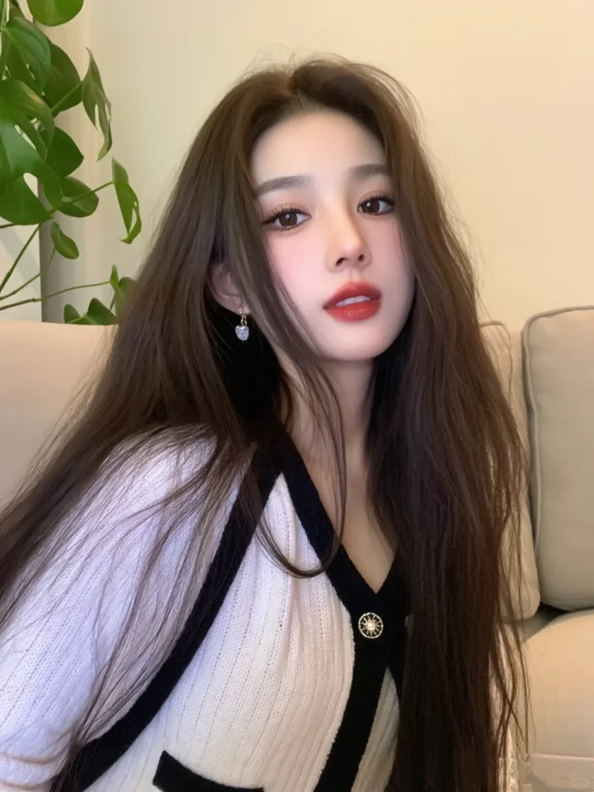 35岁，还是一身少女味的阿姨，交个朋友吧