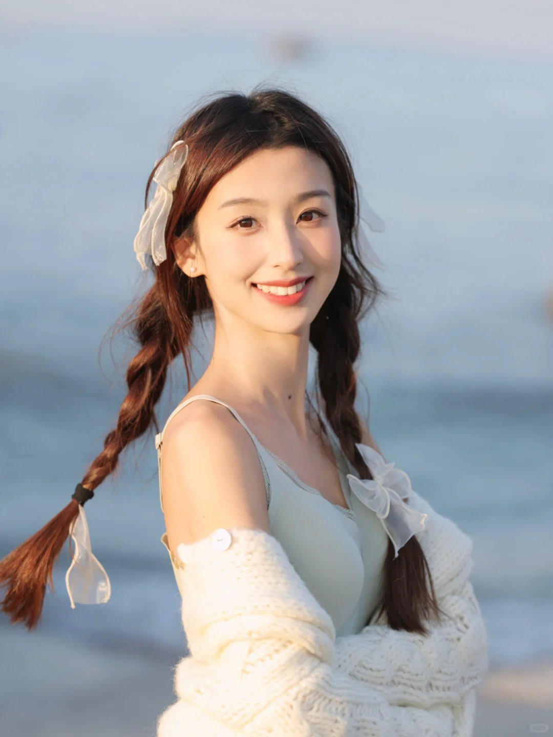 来海边实现穿衣自由