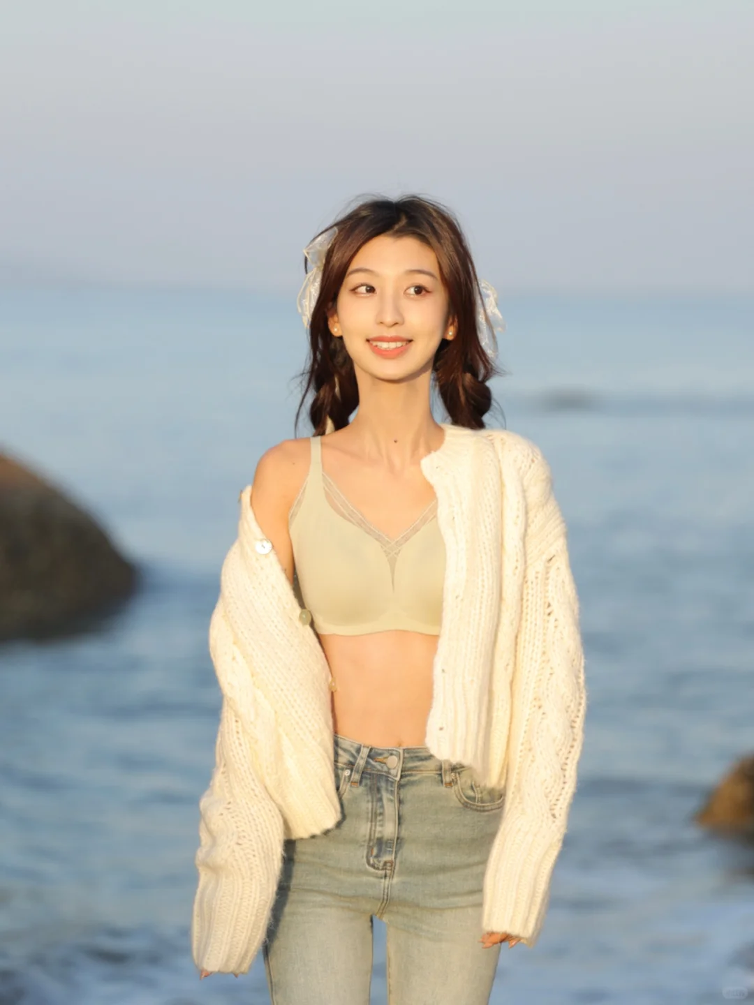 来海边实现穿衣自由