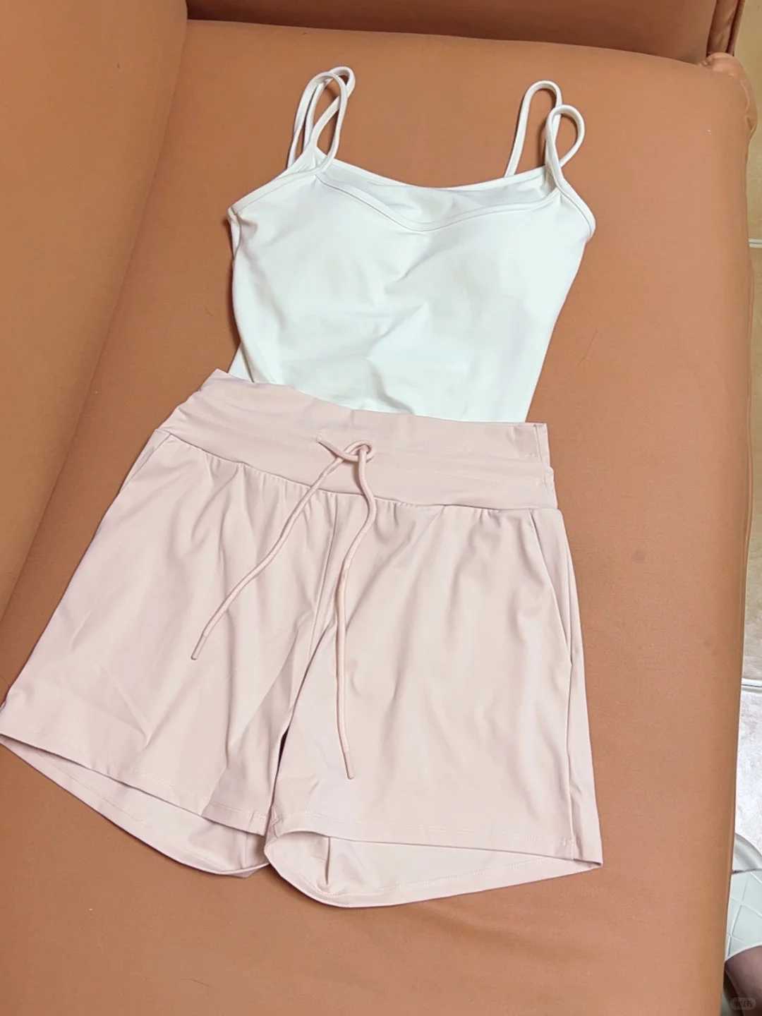 夏季穿搭|普拉提课被问爆的瑜伽服?
