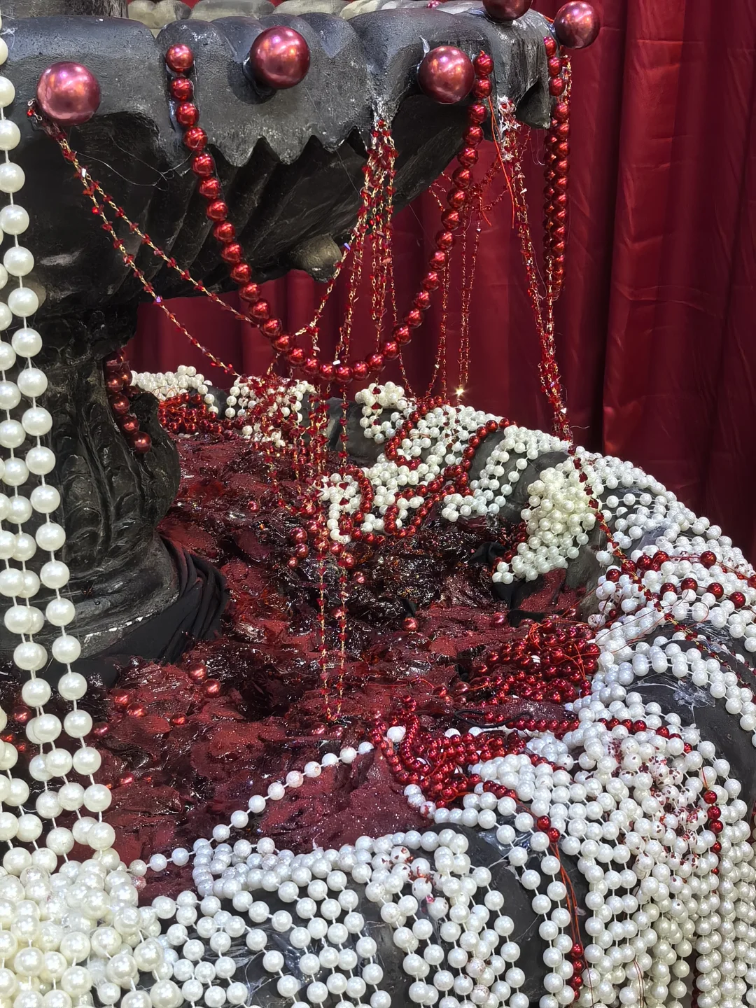 西安看展新地标!老钢厂变身“沙与珠”奇幻
