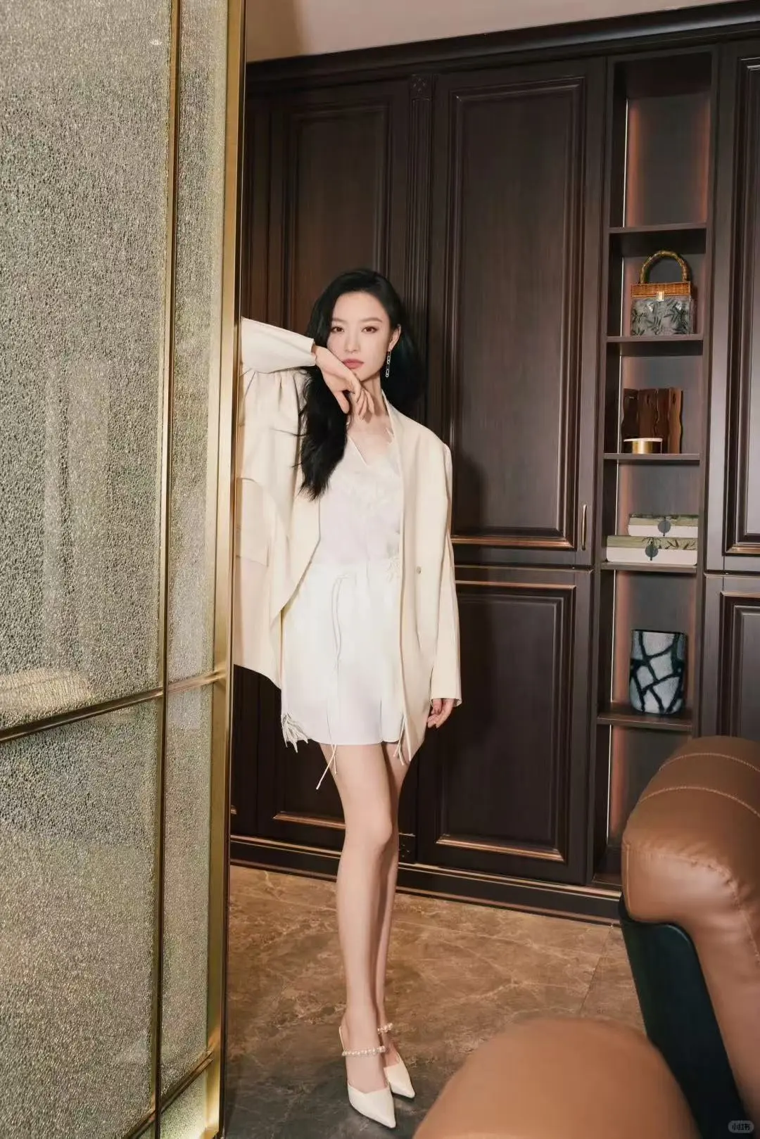 大家发现没，她们的腿好看不止是因为长....