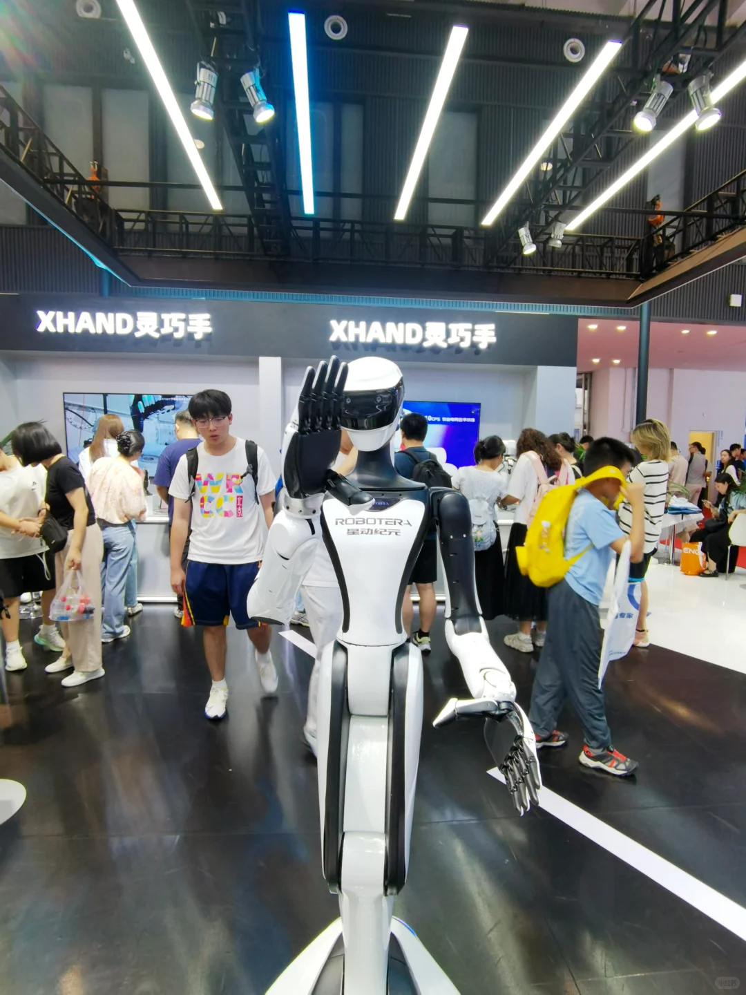 冒雨?娃也要去的2025世界机器人大会！