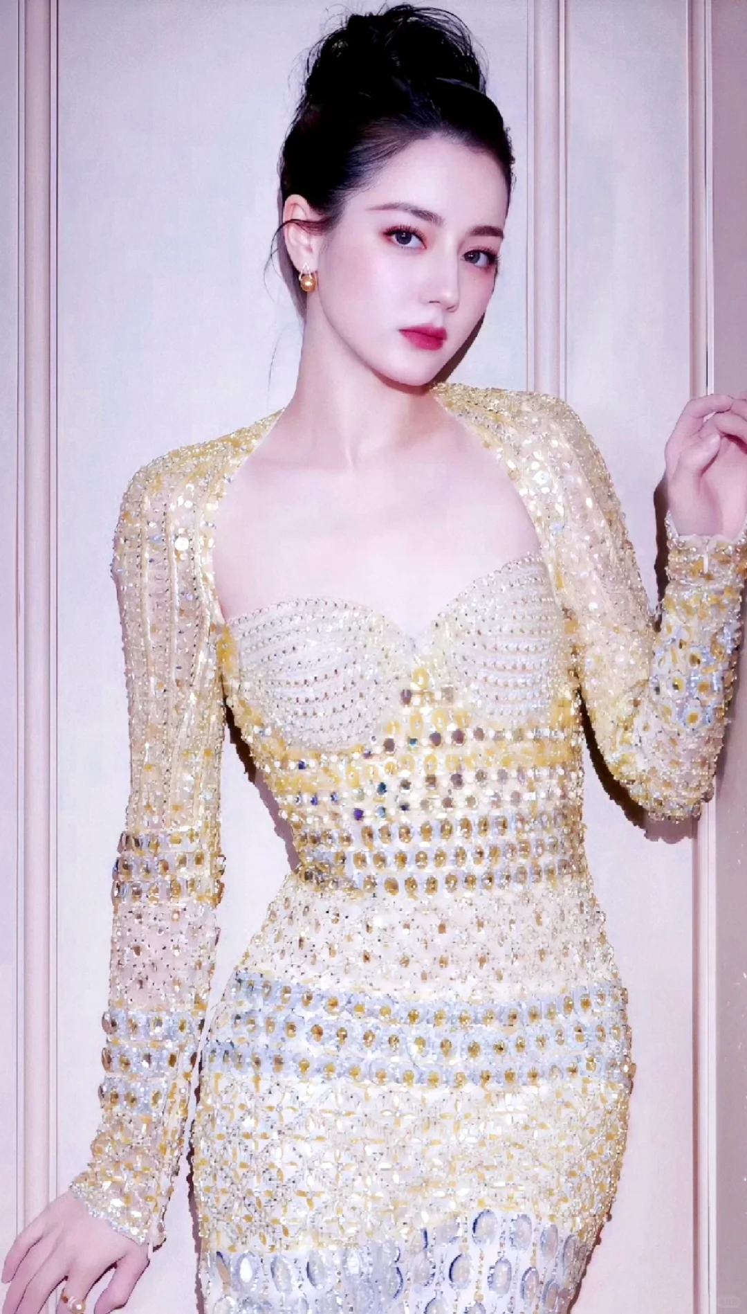 是浓颜天花板，是熟女气质十足的公主