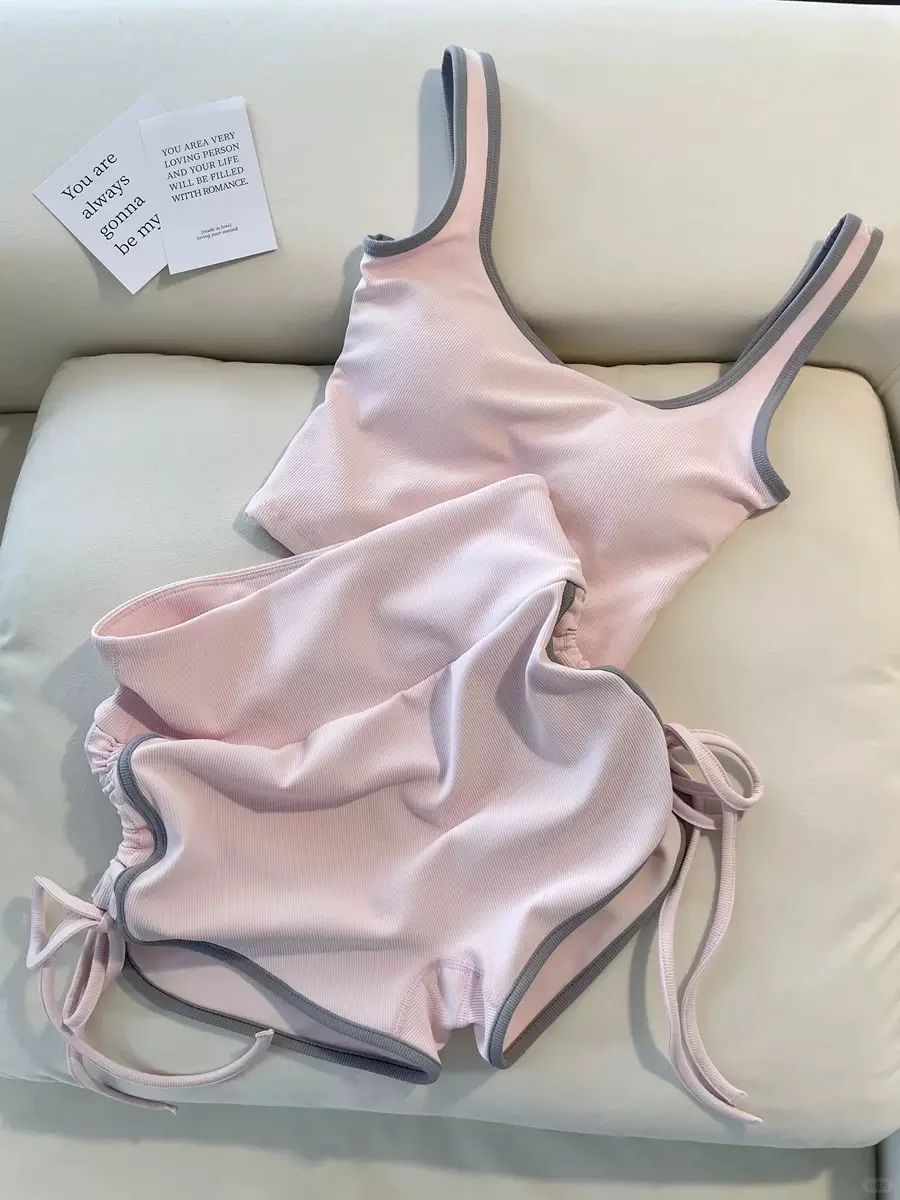 解锁时髦运动风? 这套瑜伽服套装绝了!