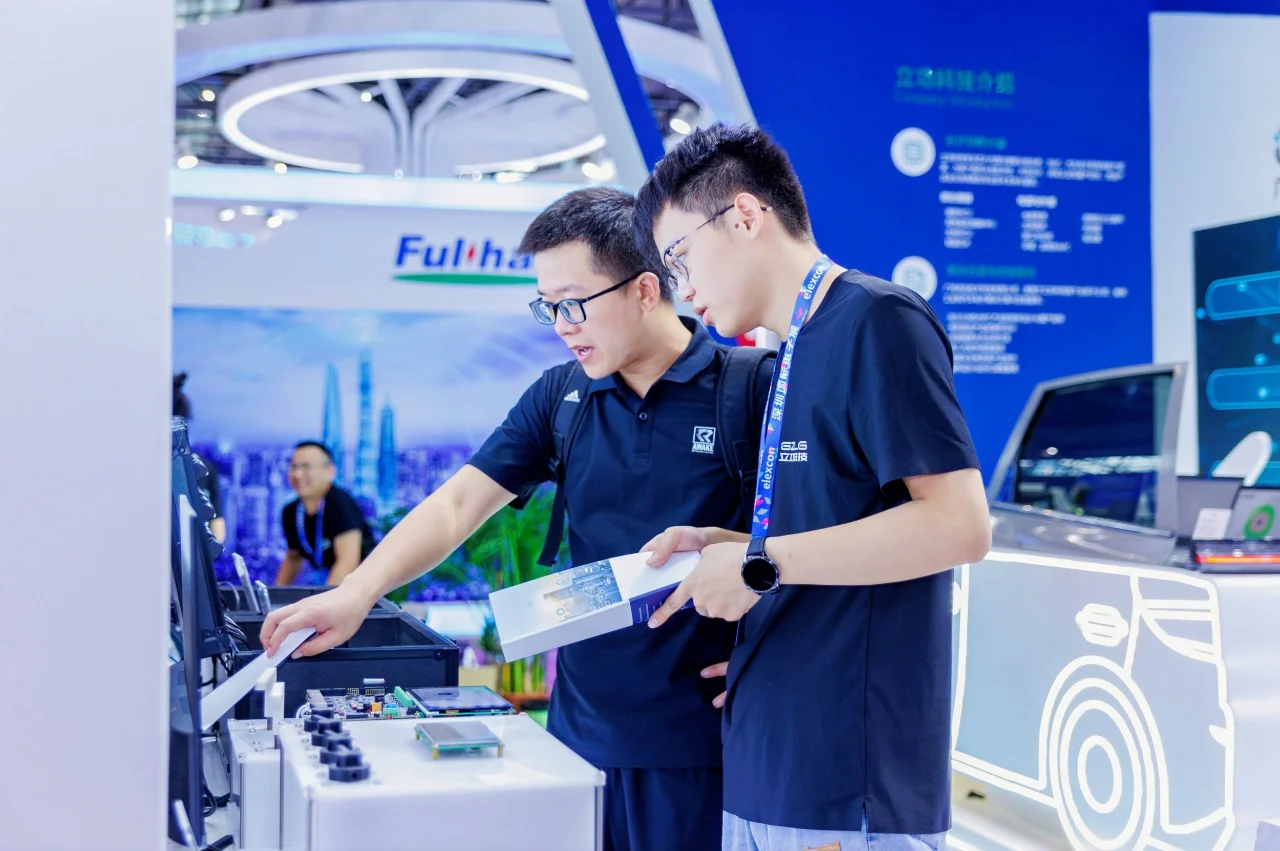 ?展会拍摄,定格精彩瞬间!