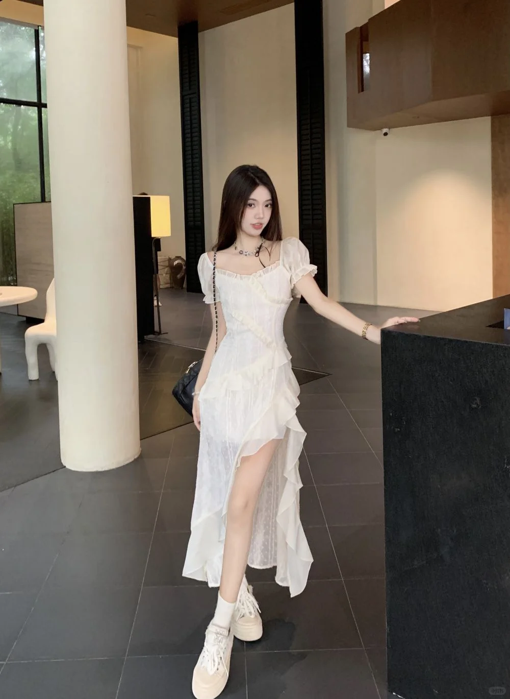不规则剪裁+泡泡袖=行走的仙女!?