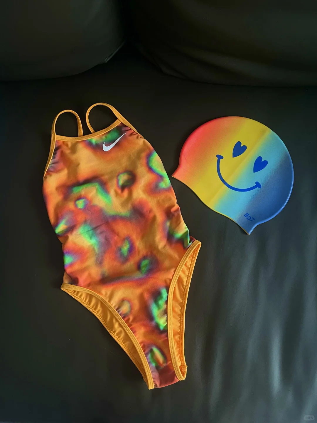 Nike｜橘色热成像