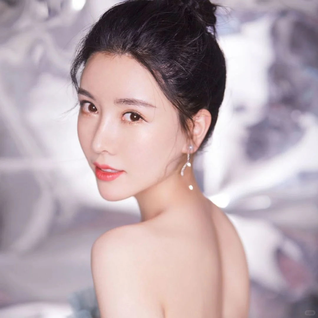妩媚动人:北京女演员推荐