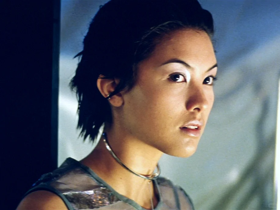 千禧年代的新新人类，未来感混血辣妹王淑美