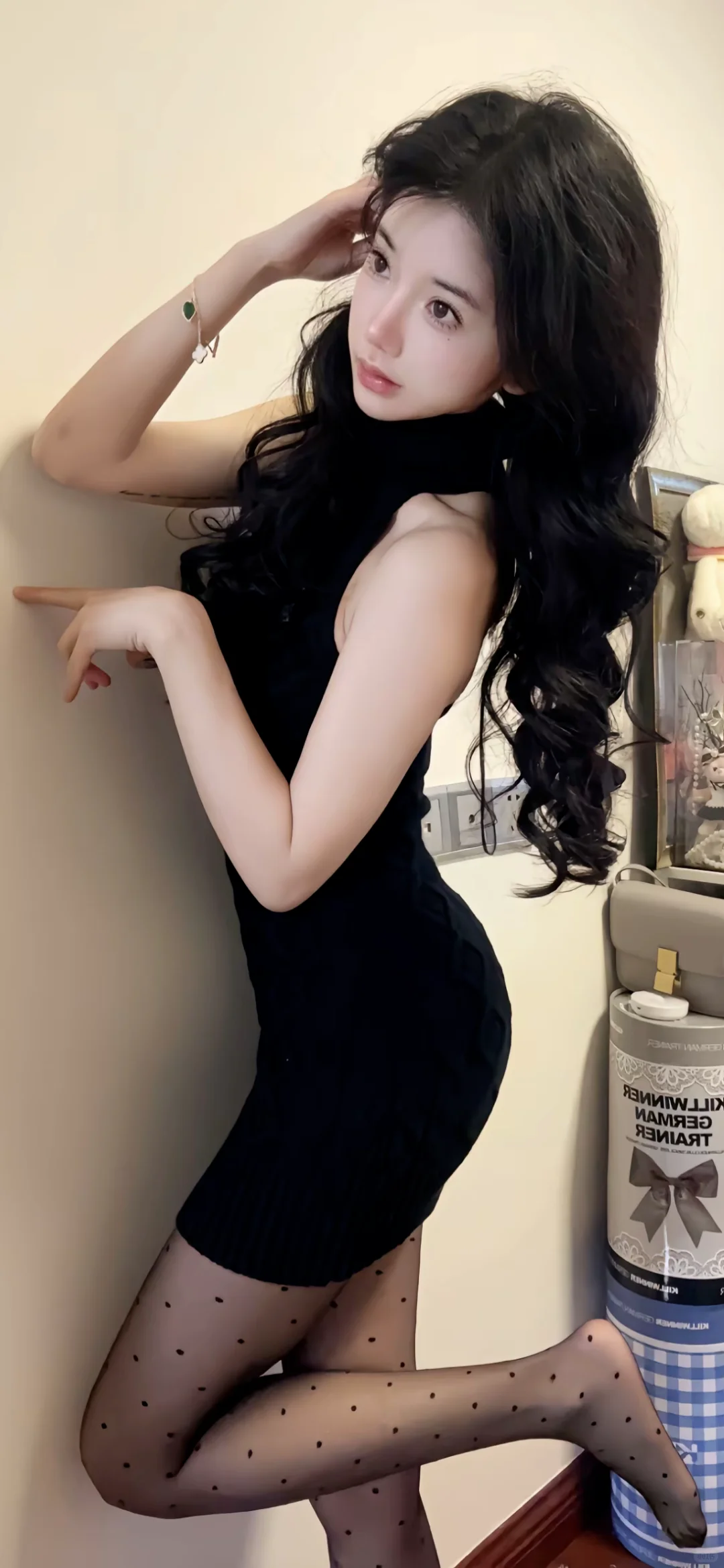 壁纸｜完美身材｜辣妹壁纸 黑丝控