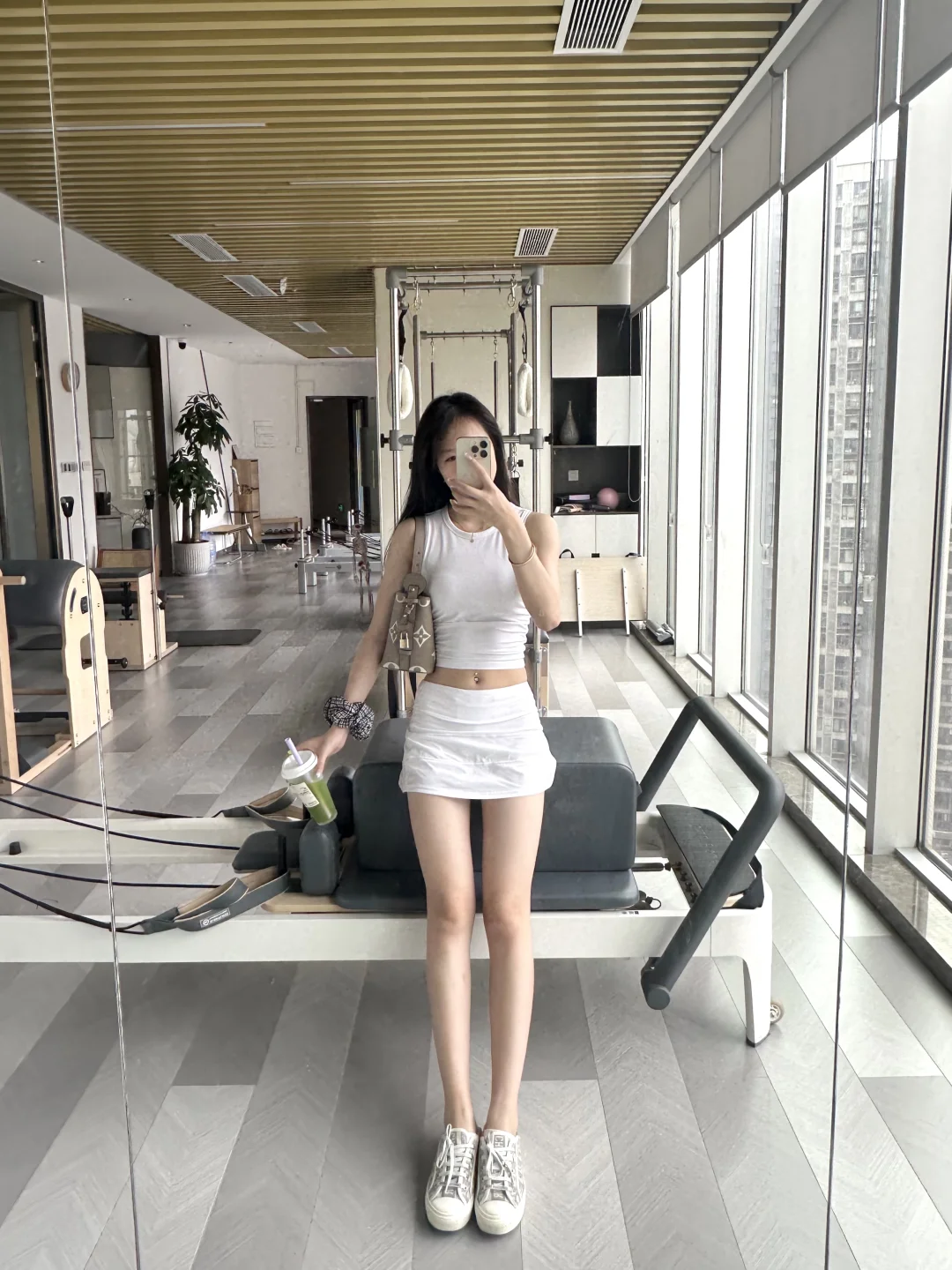一周瑜伽服穿搭指南