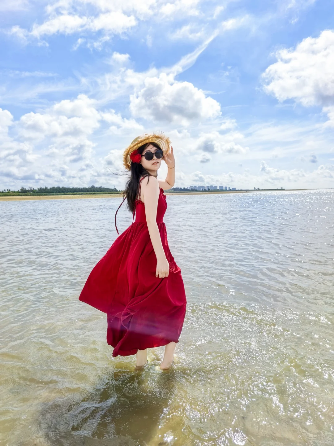 在海边 北海 必备红色裙子