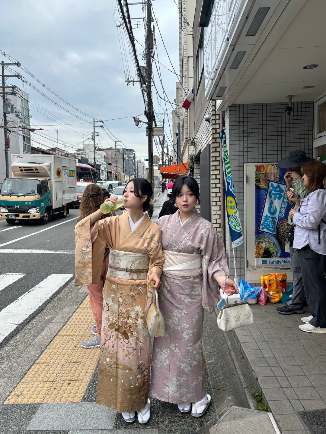 京都少妇? の一日行