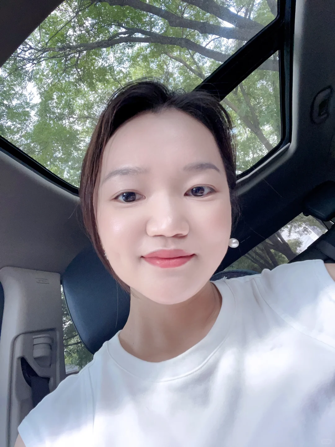 35岁家装女店总｜素颜+口红，扛过加班天