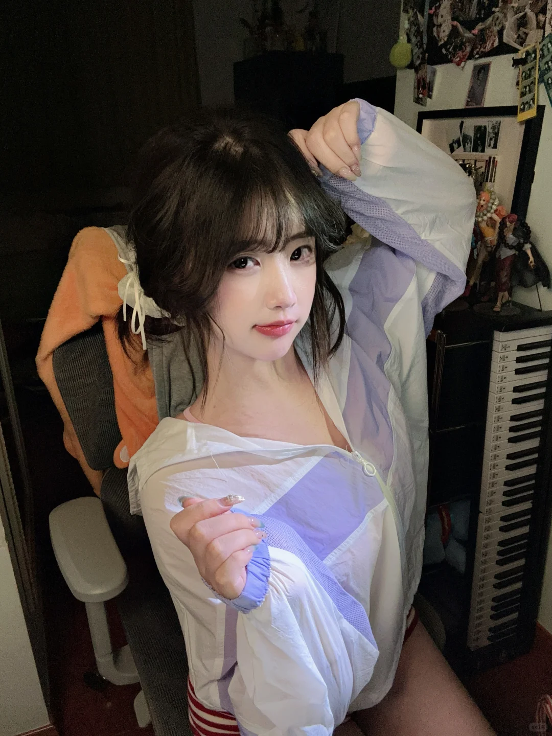 拜托！是新买的瑜伽服！