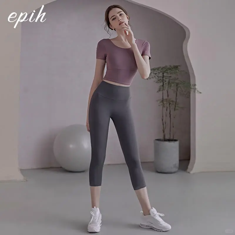 2025新款瑜伽服，绝美高级感来袭?