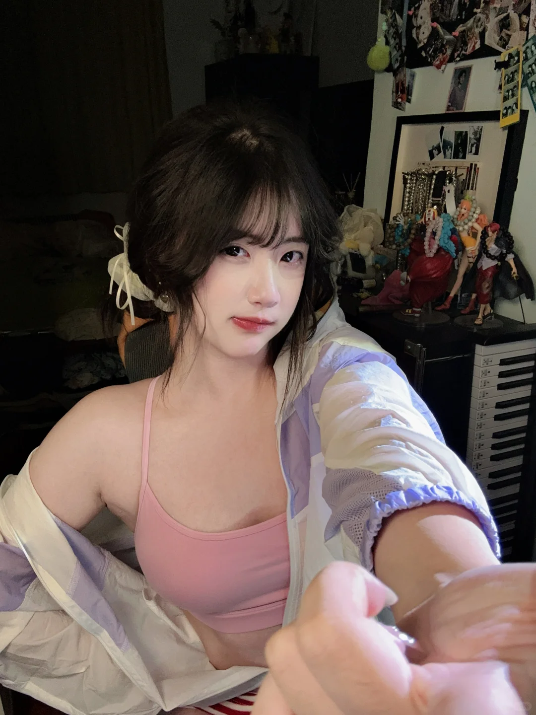 拜托！是新买的瑜伽服！