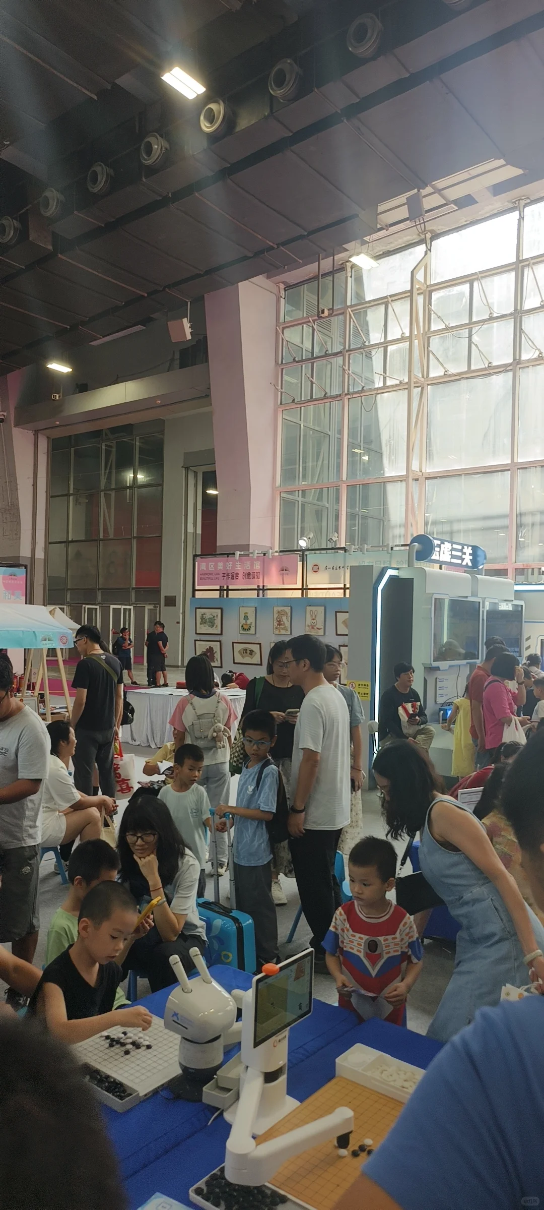 哪吒敖丙空降 羊城书展