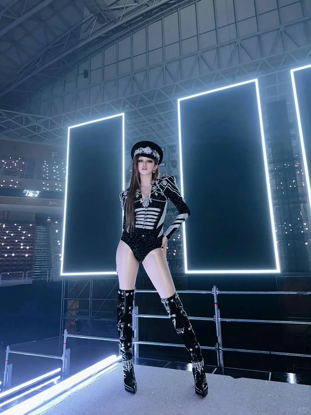 宋雨琦｜性感油光丝袜?