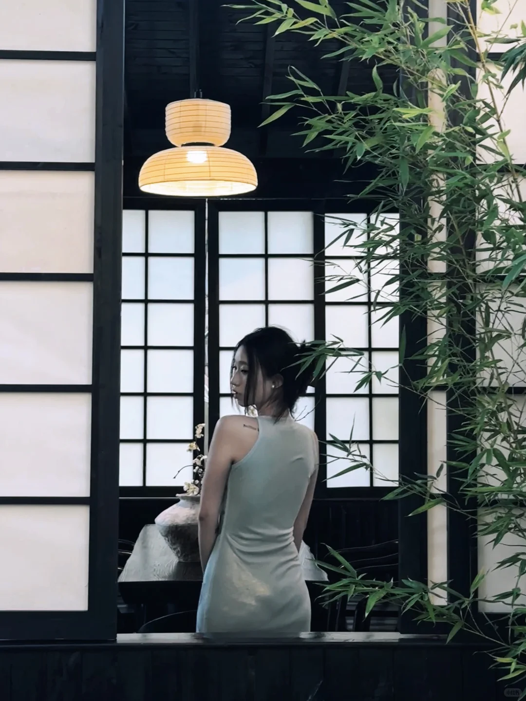 38岁冷艳少妇～偷得浮生半日闲