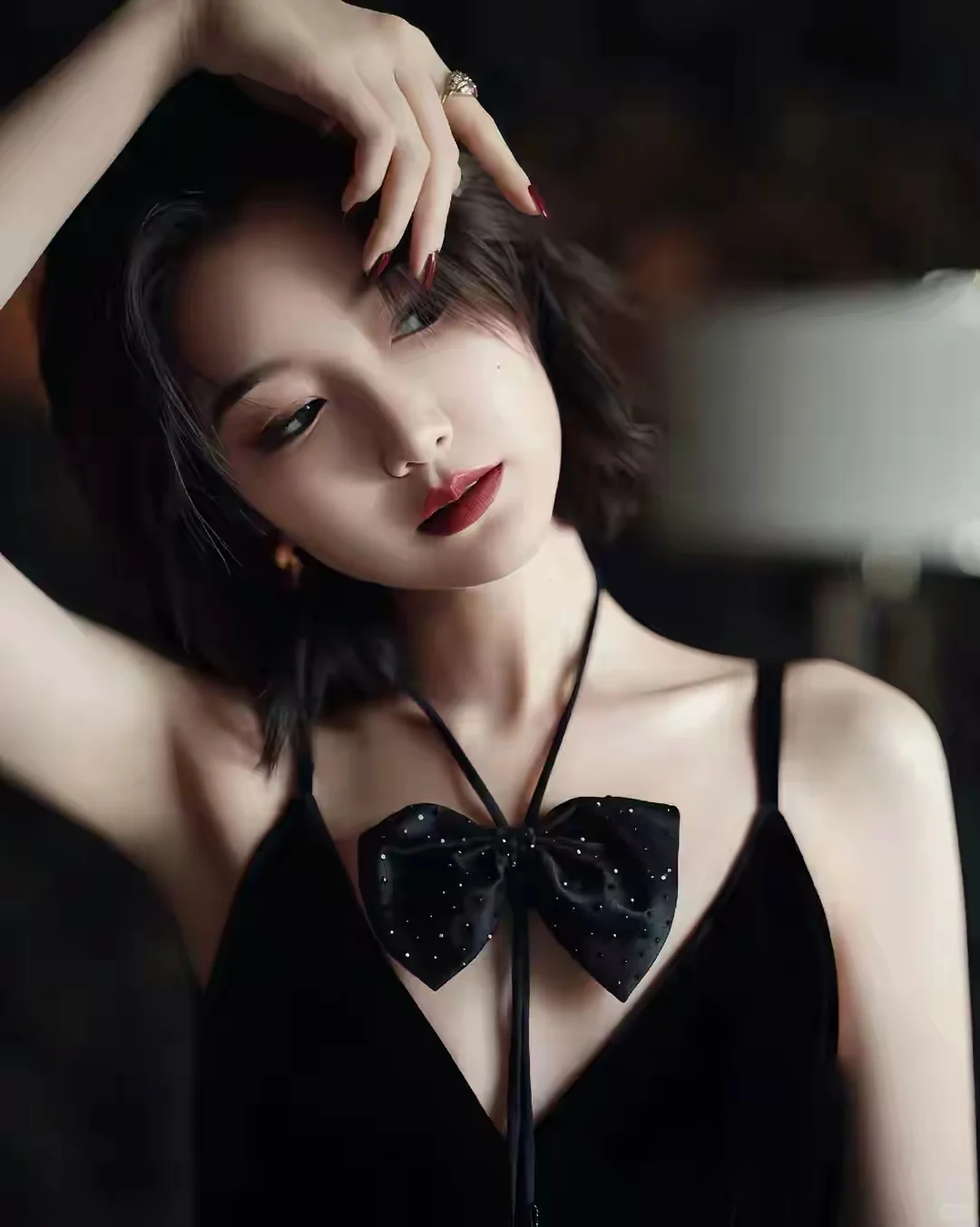 毛晓彤:可爱的另一面，性感！