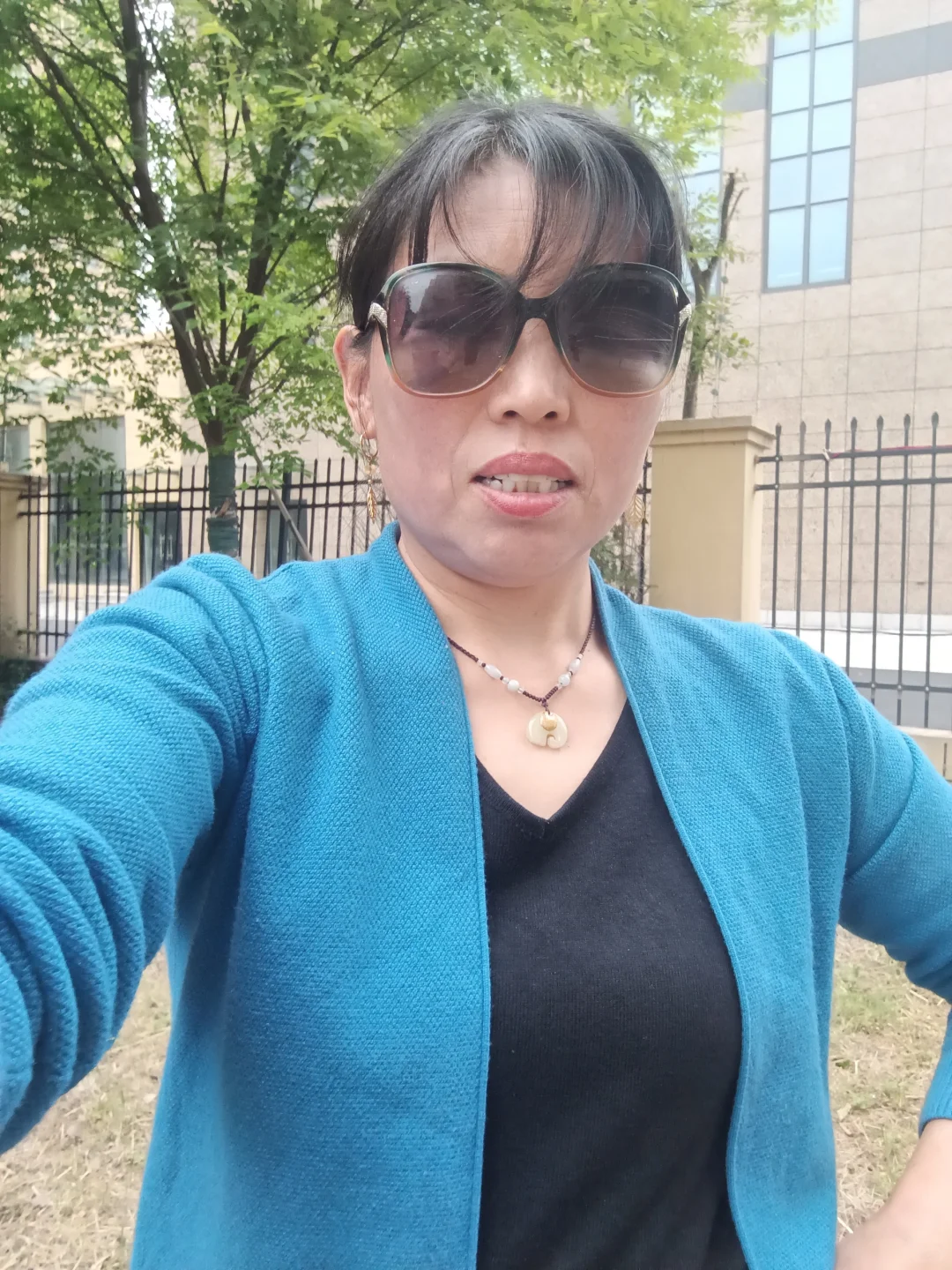 50岁的赵姨这样穿好看吗