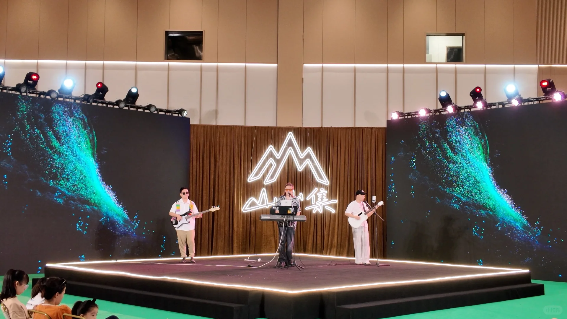 安吉遛娃｜快来安吉国际会展中心玩咯！