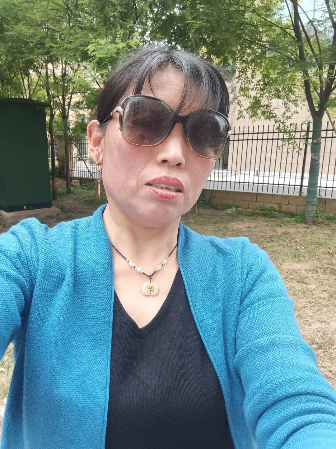 50岁的赵姨这样穿好看吗