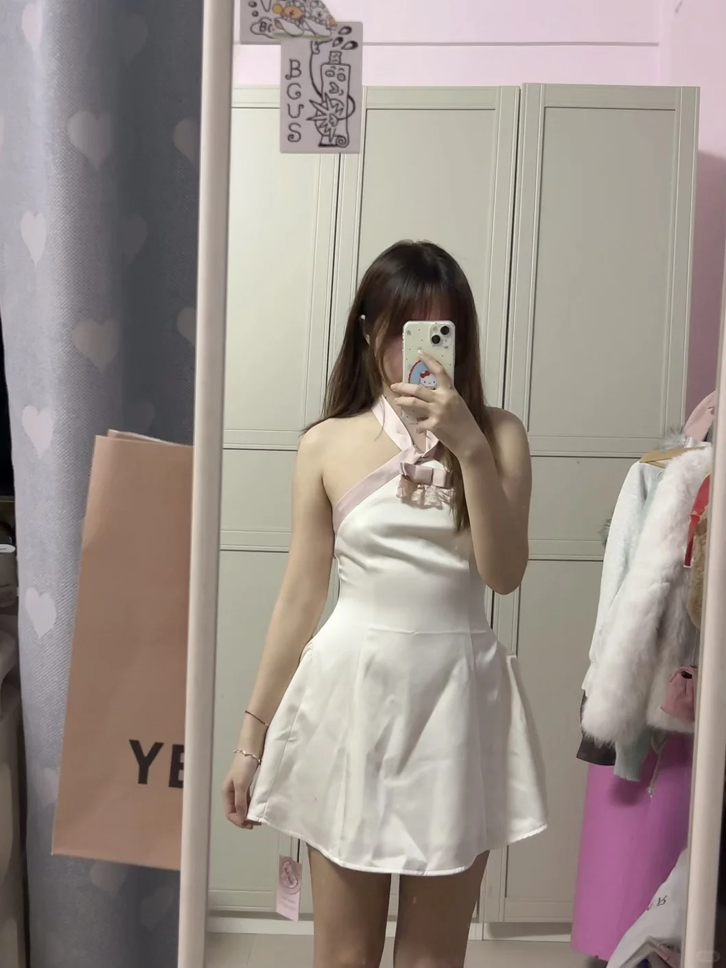 姐妹们?帮我选下生日穿的裙子！！！