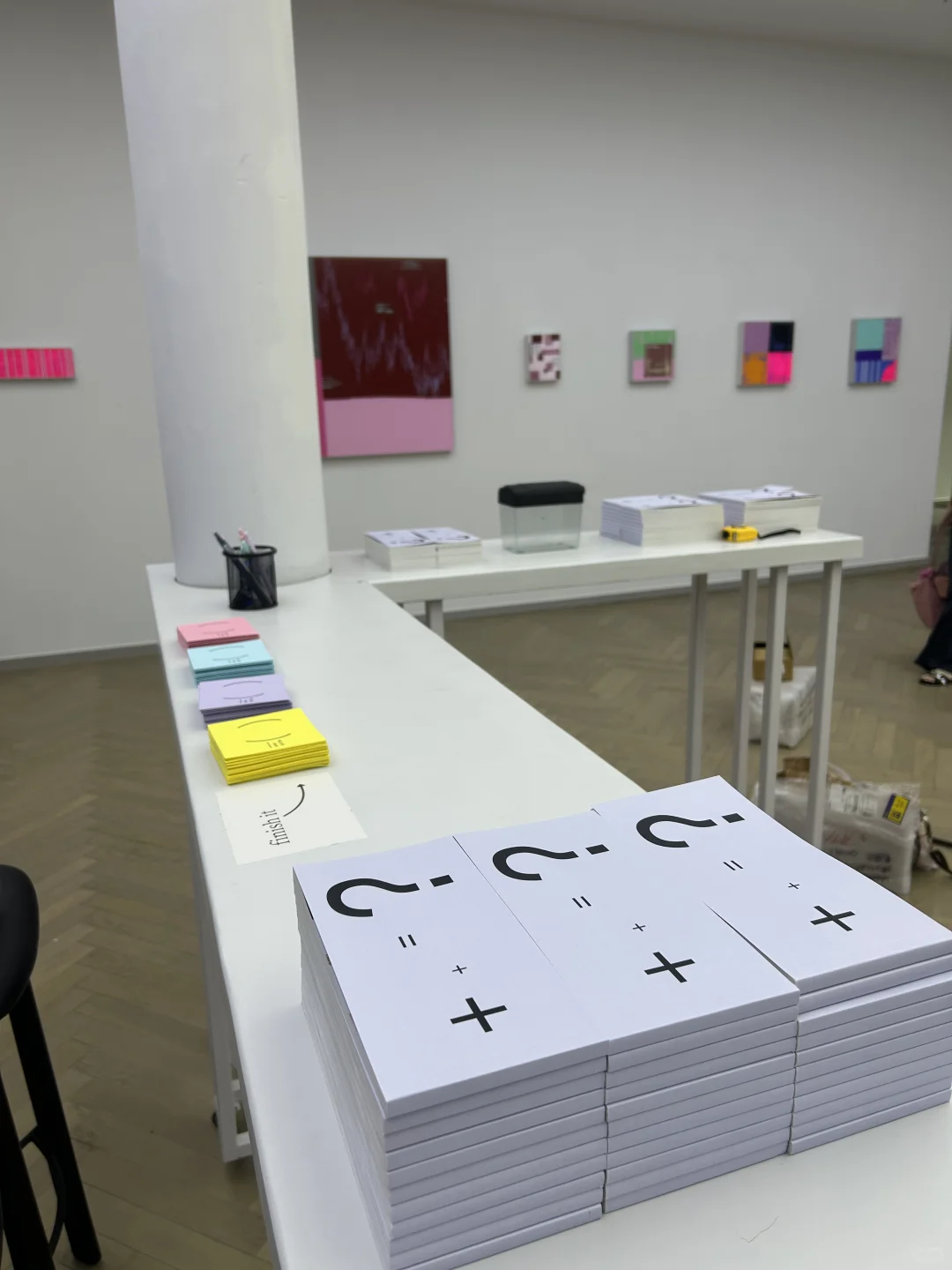 20岁终于成为了策展人