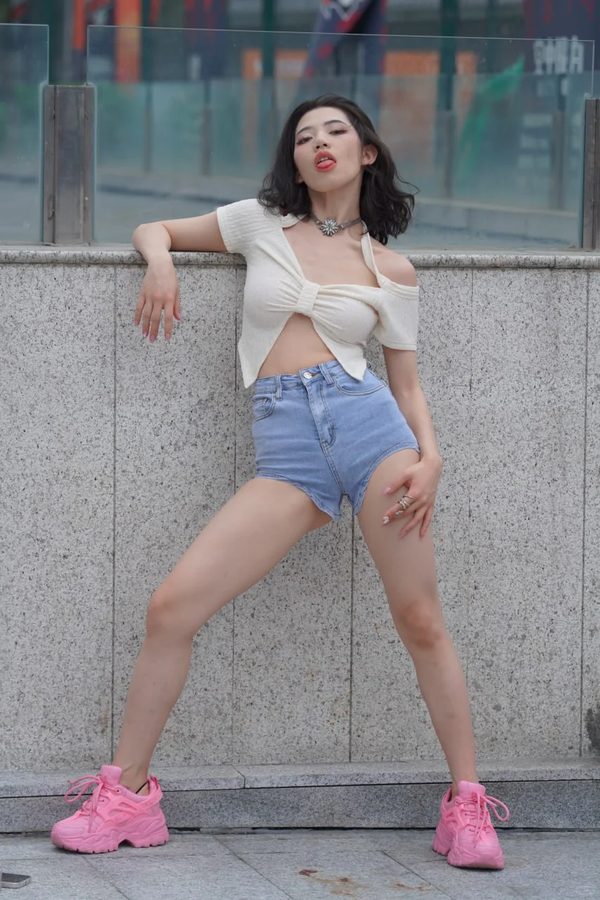 谁练了都好看！瑜伽女孩