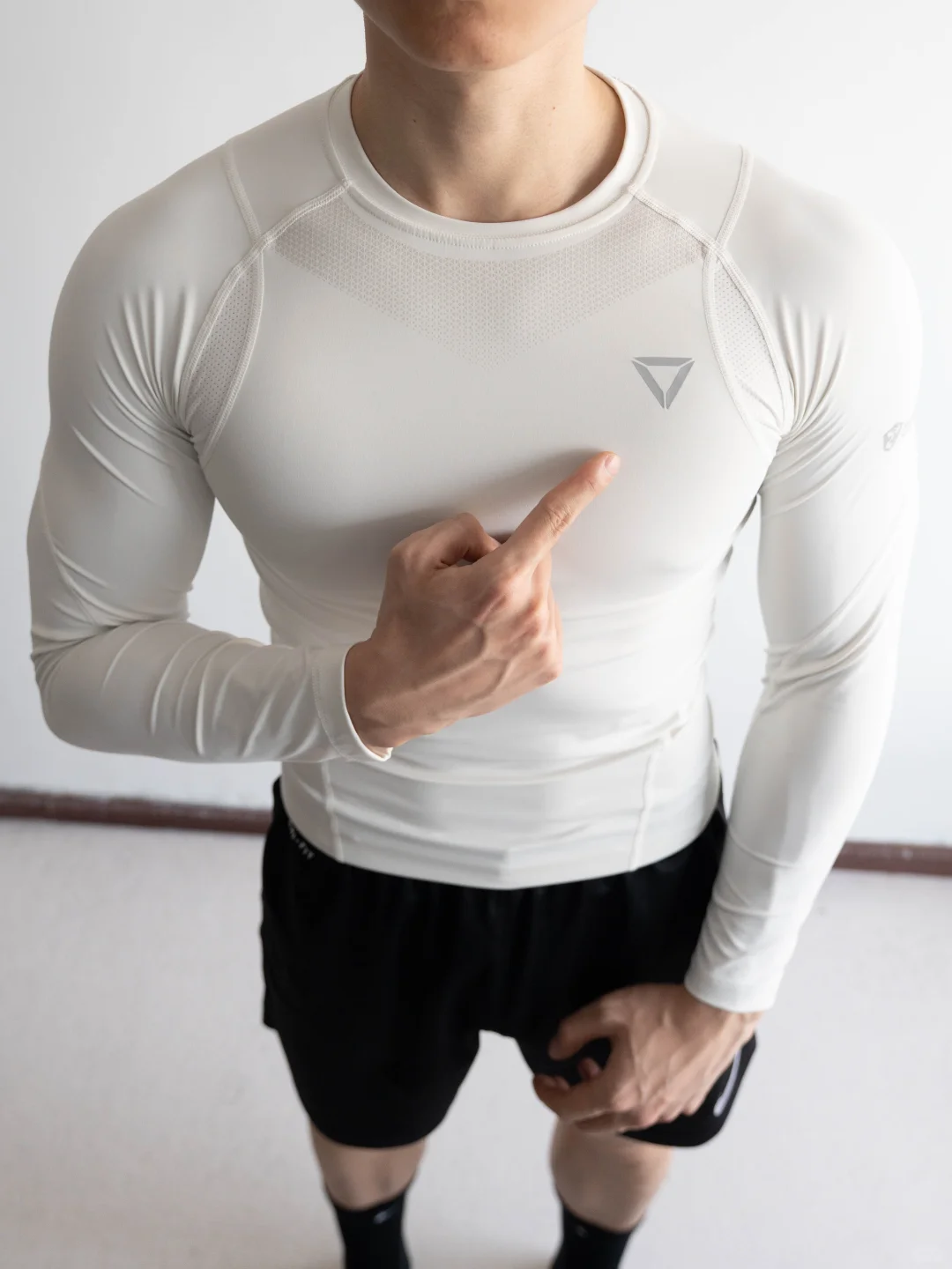 运动男生拥有一百件显壮战袍计划（1/100）