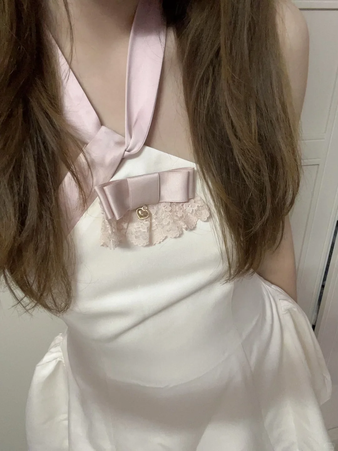 姐妹们?帮我选下生日穿的裙子！！！