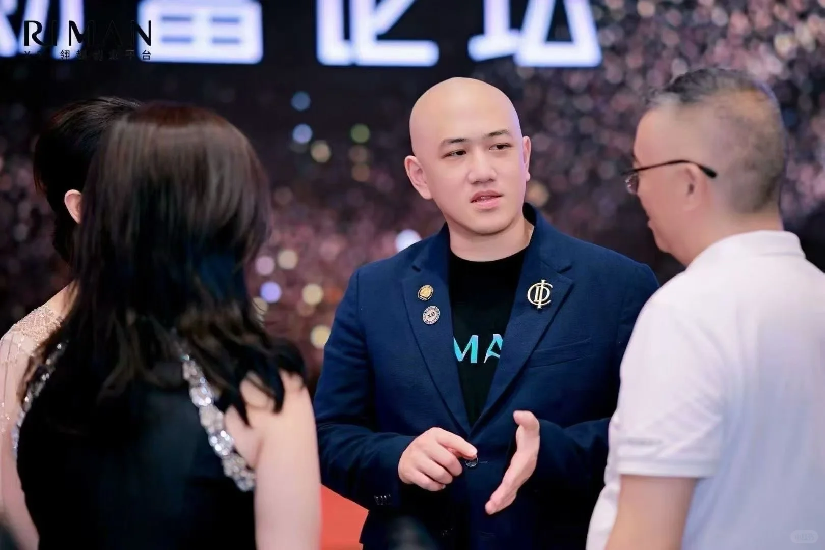 ?成都招商会炸了！韩国力曼这次真的燃爆