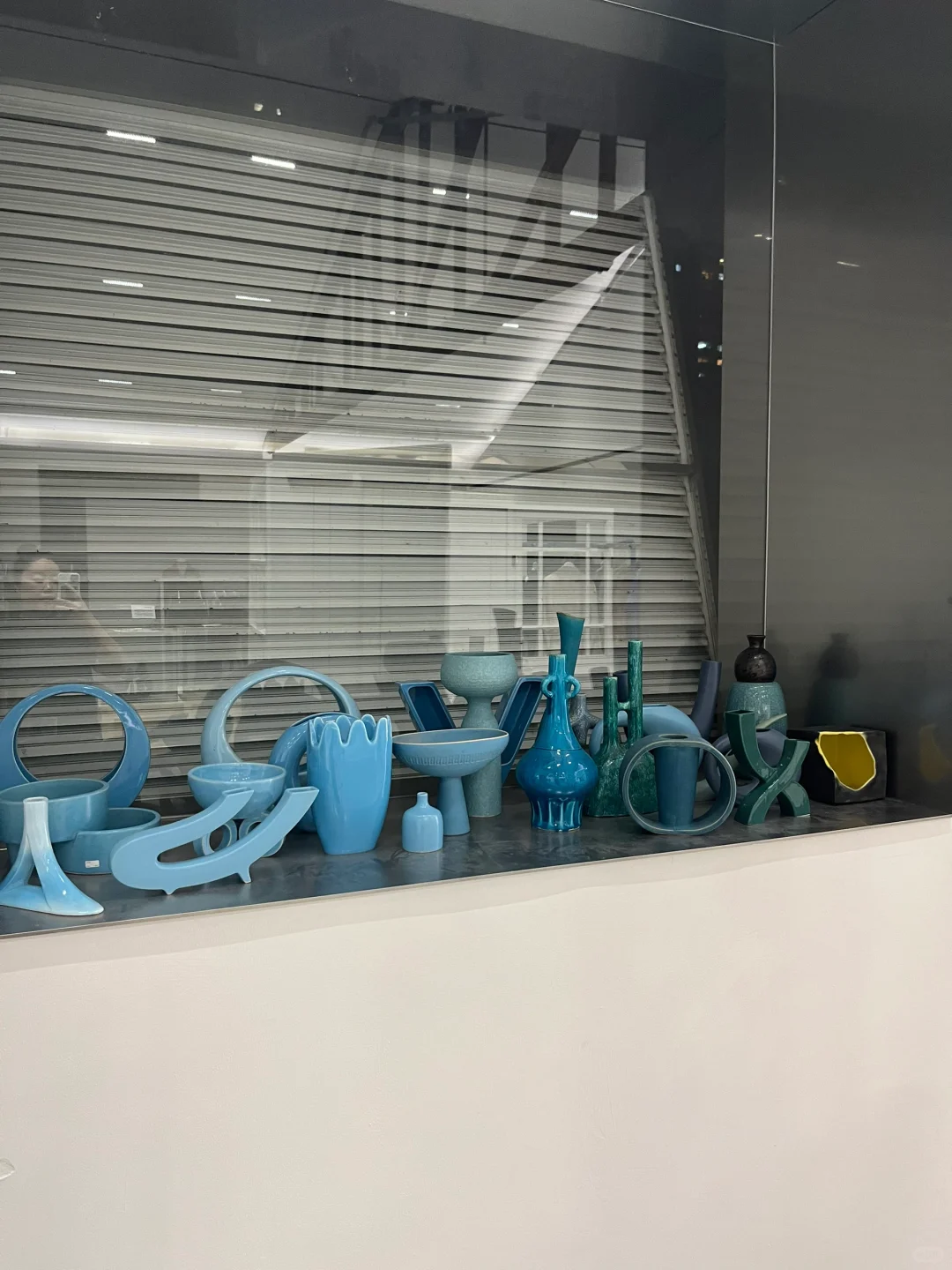 上海看展｜Fashion in 90s: Anti-Fashion