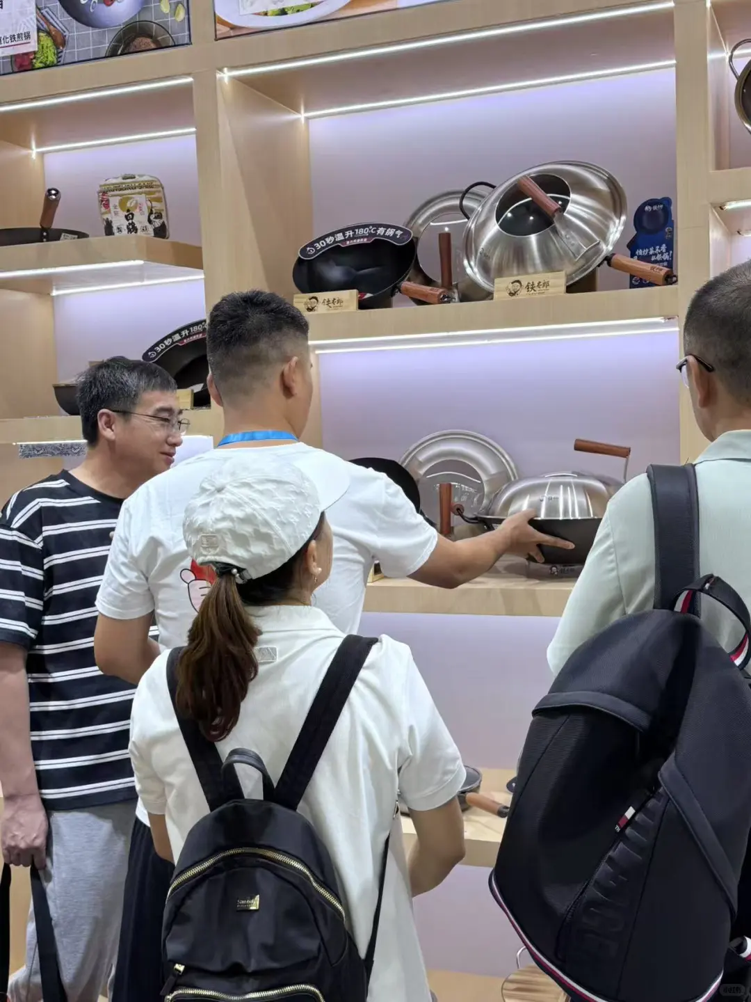 ?直击现场！又来上海百货展摆摊咯