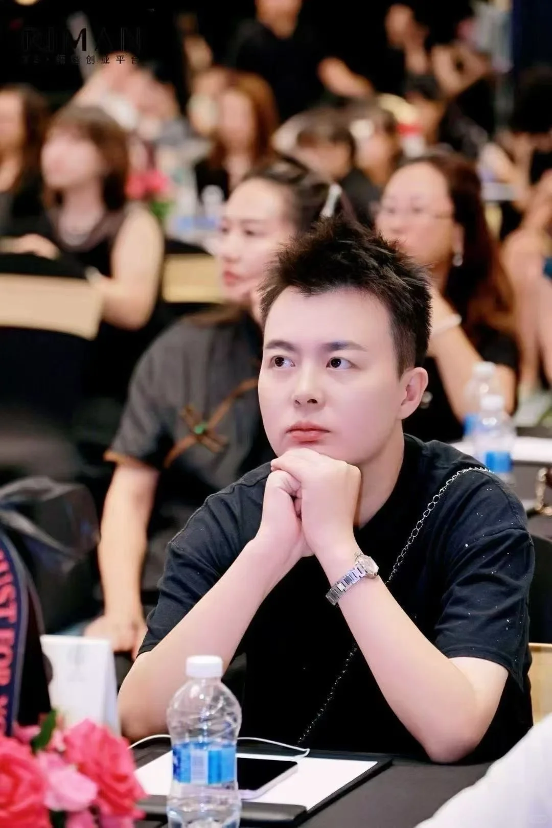 ?成都招商会炸了！韩国力曼这次真的燃爆