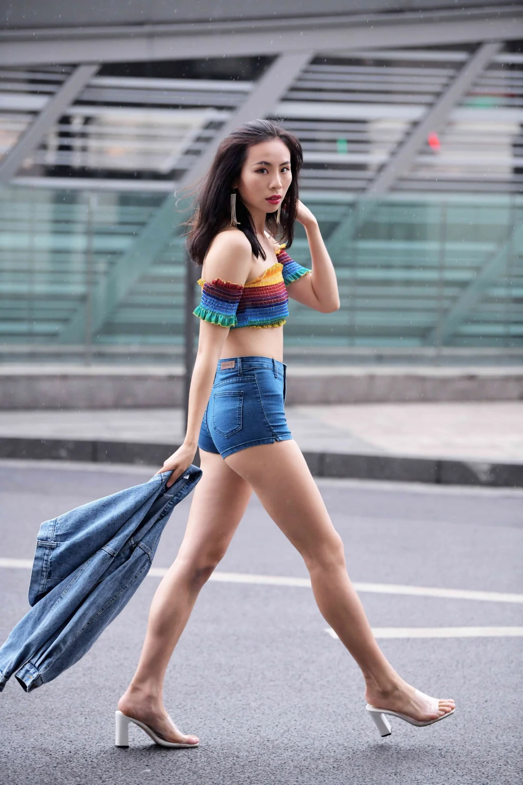 街拍美女A44 热裤美女