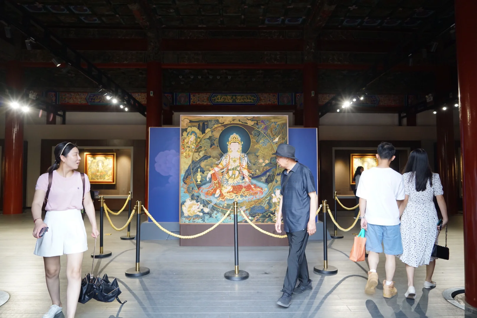 景山公园所有室内展厅周一不闭馆