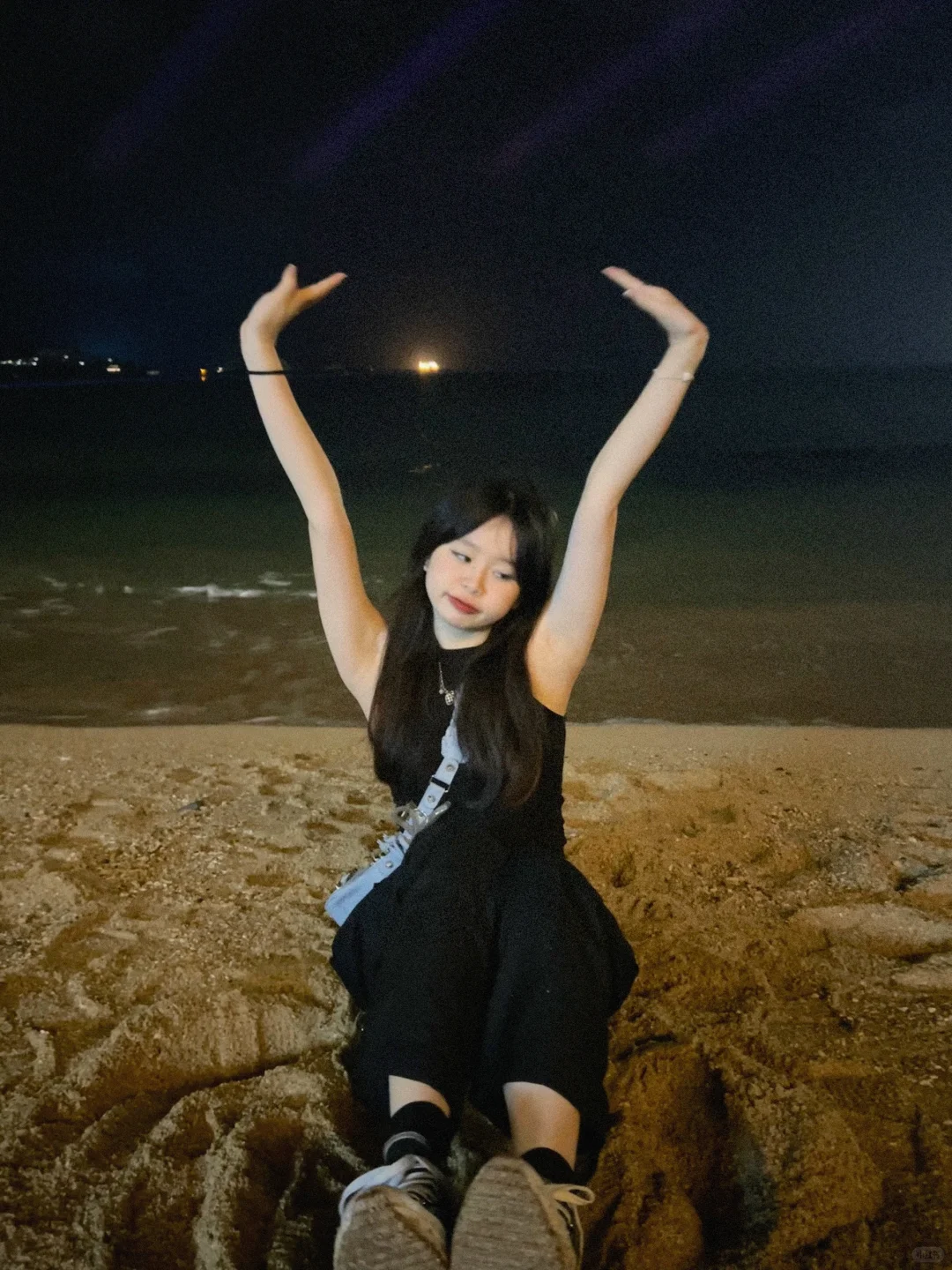 海边穿搭?️｜不用穿裙子也能很出片?