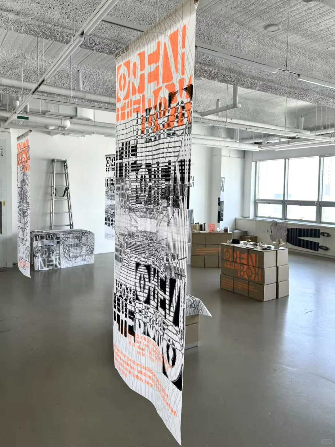 ??弘益大学｜视觉传达系 作业课题展