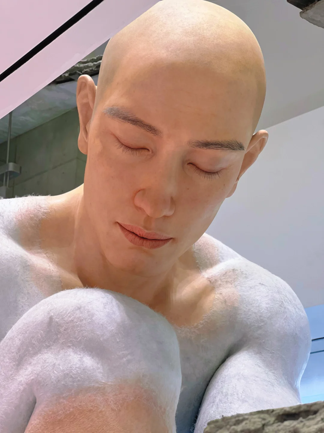 小心！！！?巨人出没！当超现实主义映入现实