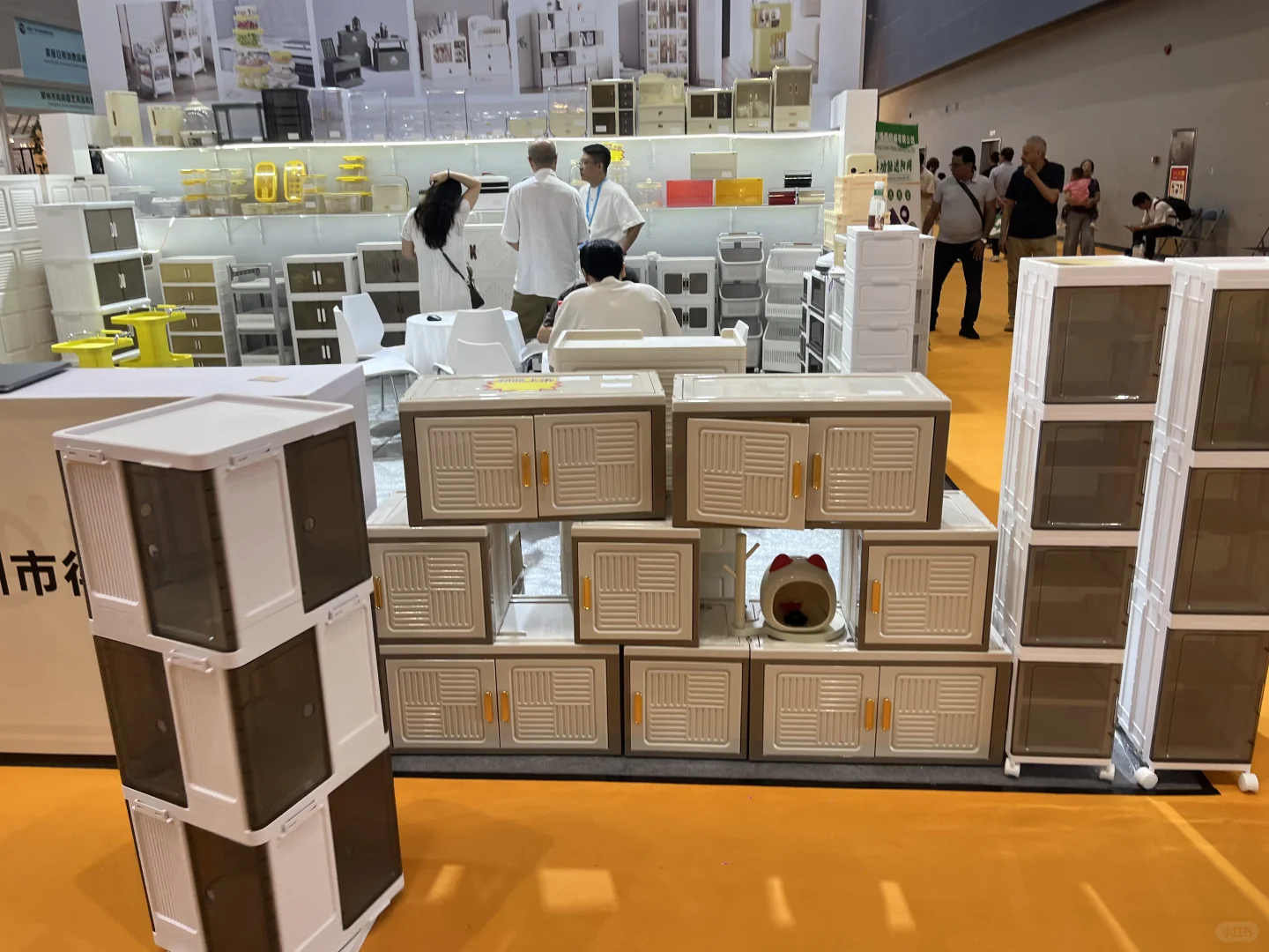 97年模特转行之｜勇闯广州跨境电商展会