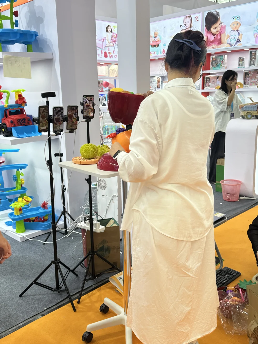 2025年的第33个周末