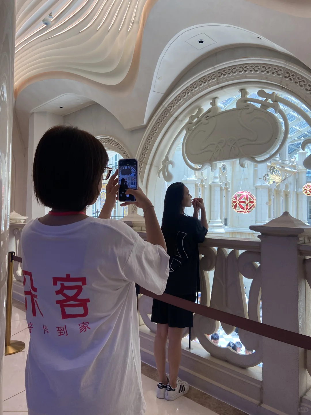 給我去拍！澳門美高梅絲綢文物展